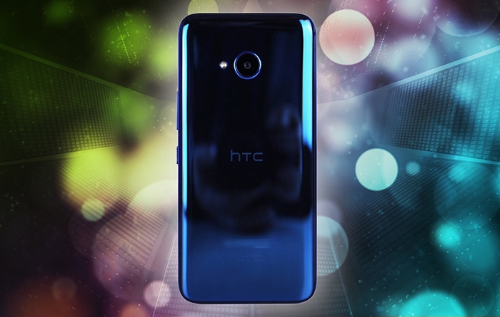 نقد و بررسی HTC U11 Eye